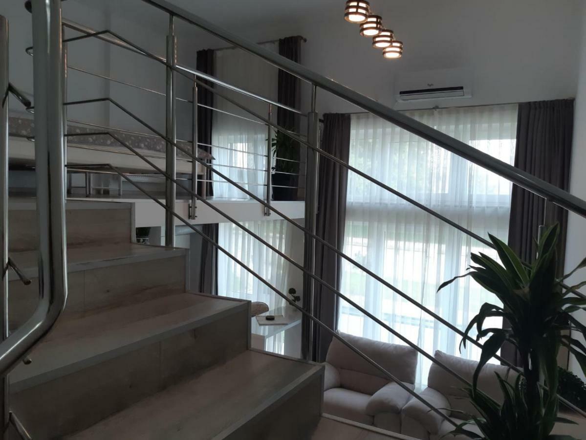 Apartament Ana Premium Apartment Oradea Ngoại thất bức ảnh